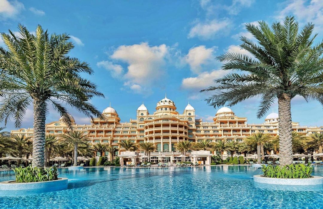 Palm Jumeirah hotel photo